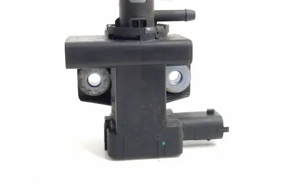 Opel Astra K Turbo solenoid valve 555999 02816510 12475302