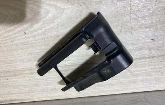 Mercedes-Benz CLS C219 Front passenger seat rail trim 2119192620