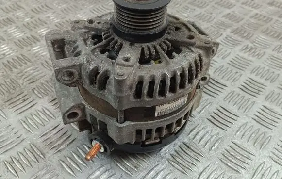 Jeep Grand Cherokee Generator/alternator P04801835AB