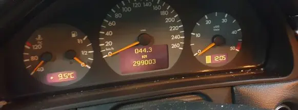 Mercedes-Benz E W210 Speedometer (instrument cluster) A2105407311