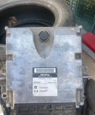 Opel Signum Engine control unit/module 97379557 2758003922 8973793973