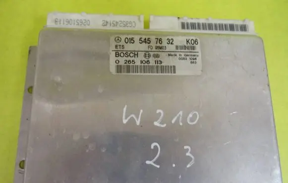 Mercedes-Benz E W210 ABS control unit/module 0155457632K06 0265106113