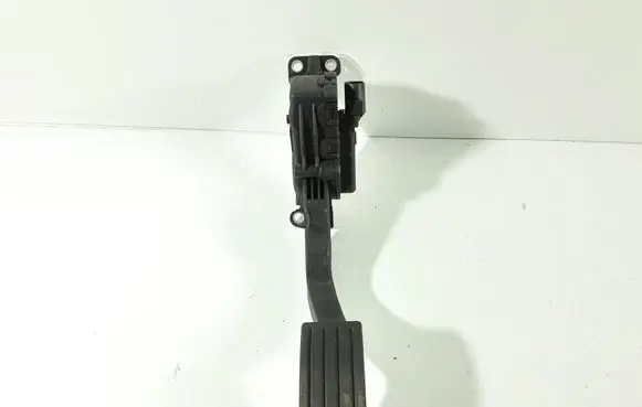 Mazda 3 I Accelerator throttle pedal 4M519F836AH 00864101