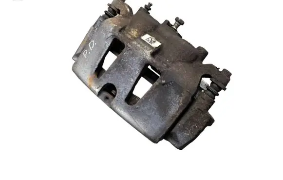 Chrysler Pacifica Front brake caliper 17986801 7070