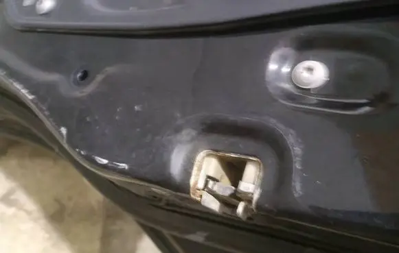 Mercedes-Benz R W251 Rear door lock 