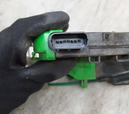 Hyundai i40 Rear door lock 814203Z000