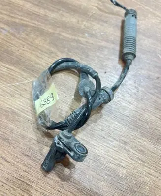 BMW 3 E90 E91 ABS brake wheel speed sensor 6762465