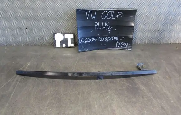 Volkswagen Golf V Other rear door trim element 5M0839408