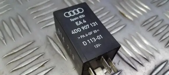 Audi A4 S4 B5 8D Other relay 4D0907131