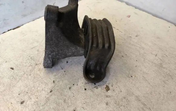 Gearbox mount