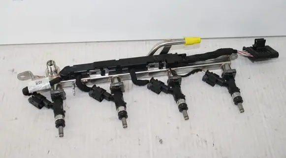 BMW X1 U11 Fuel injectors set 5A9E131
