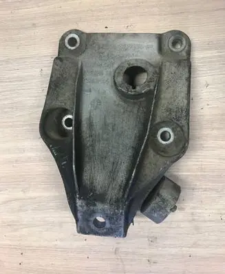 BMW X1 F48 F49 Engine mounting bracket 6777623 13992010 GD01524