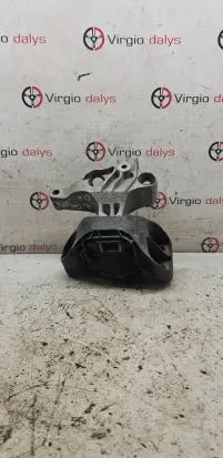Dacia Sandero Engine mount bracket 112345638r