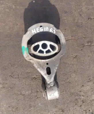 Renault Megane III Engine mount vacuum valve 29635F2
