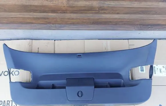 Volkswagen Golf VII Tailgate trim 5G6867605E