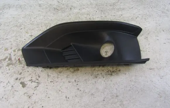 Audi A4 S4 B9 Front bumper lower grill 8W0807682AJ