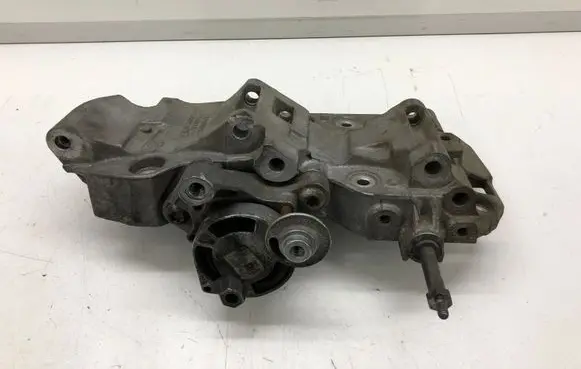 BMW 5 F10 F11 Generator/alternator bracket 8506863 11168506863