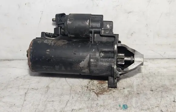 Volkswagen PASSAT B5 Starter motor 1005821478