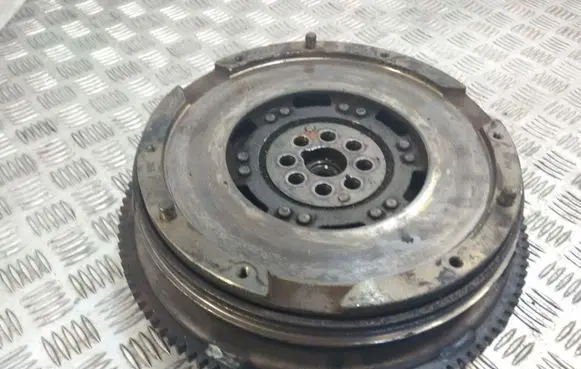 Volkswagen II LT Dual mass flywheel 940700145021400