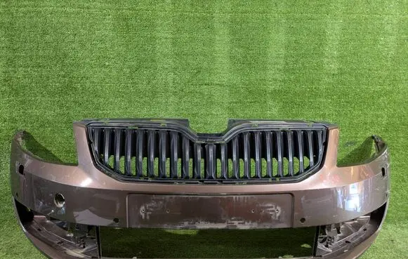 Skoda Octavia Mk3 (5E) Front bumper 5E0807221