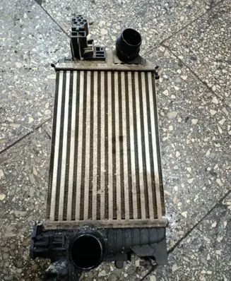 Opel Meriva B Intercooler radiator T2935004