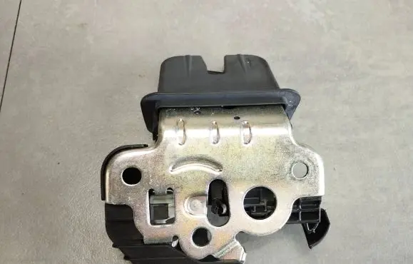 Audi A6 S6 C7 4G Tailgate/trunk/boot lock/catch/latch 4H0827505A