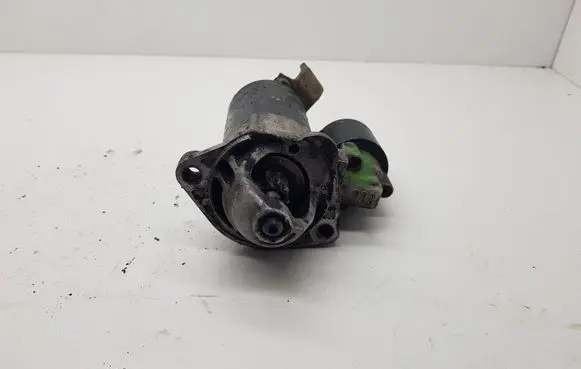 Audi A4 S4 B5 8D Starter motor 058911023