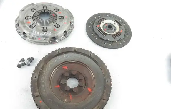 Nissan Primastar Flywheel 324034410 124043610 8200247241