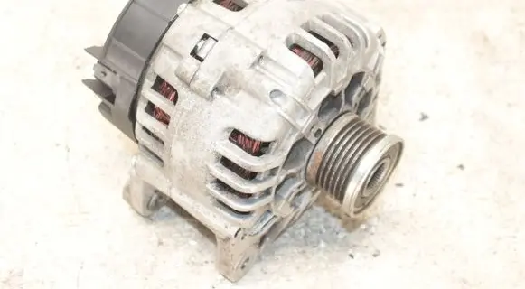 Renault Trafic II (X83) Generator/alternator