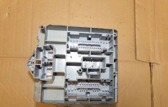 Fiat Punto (188) Fuse module 46835589