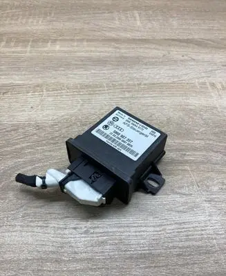 Volkswagen PASSAT B6 Light module LCM 5M0907357 5WK49172