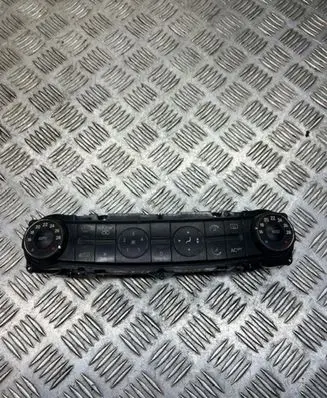 Mercedes-Benz E W211 Climate control unit 2118300385 CDR500 H2440005500