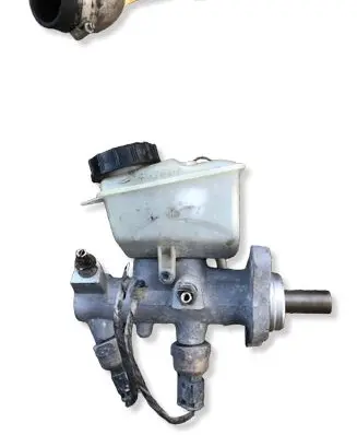 Volvo V70 Master brake cylinder 8646006