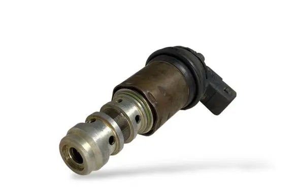 BMW 1 E81 E87 Camshaft vanos timing valve 1707323 11361707323
