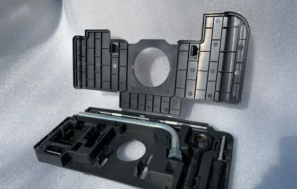 Audi A5 Sportback 8TA Tool set 8T8813685