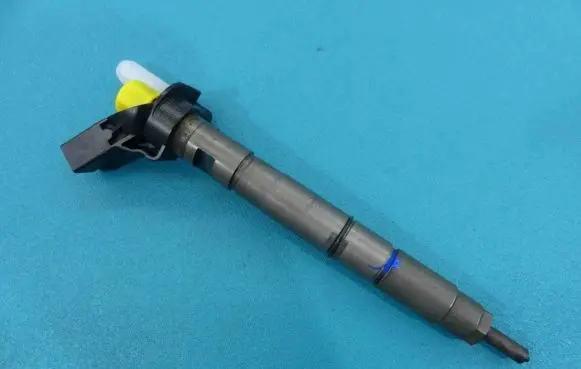 Audi A4 S4 B7 8E 8H Fuel injector 0445115024 IMPRK1160892