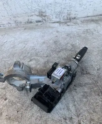 Opel Insignia A Ignition lock 70004004CN