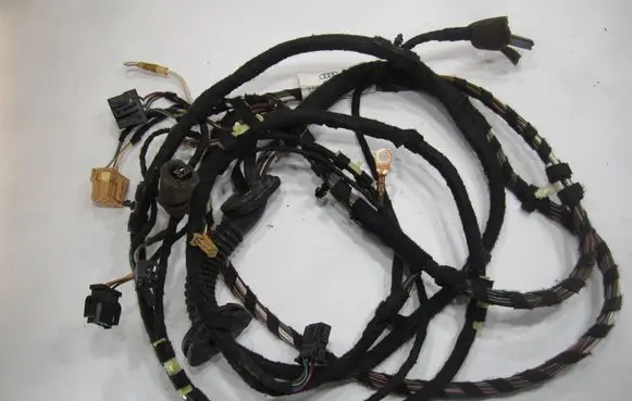 Audi TT TTS Mk2 Tailgate/trunk wiring harness 8J8971147AF