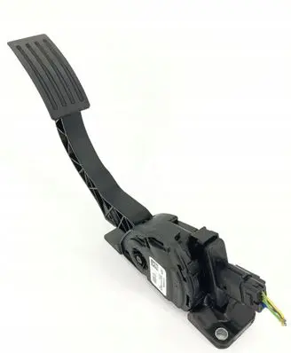 Volvo V40 Accelerator throttle pedal 31280595