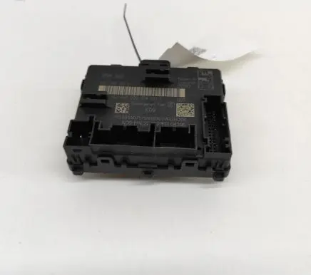 Volkswagen Golf VIII Door control unit/module 5Q0959592L 5Q0959592F