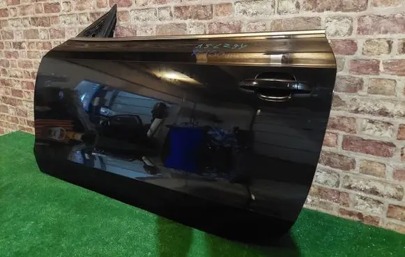 Audi A5 8T 8F Front door