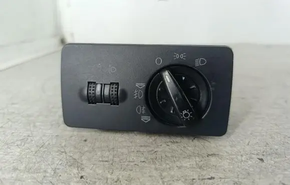 Skoda Fabia Mk1 (6Y) Light switch 6Y1941531