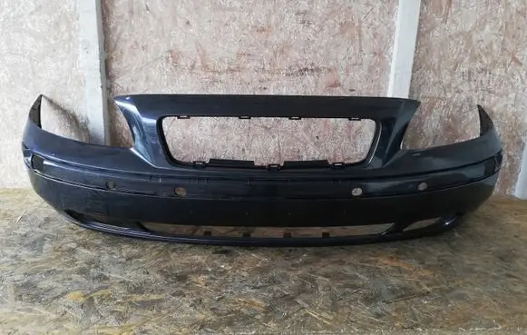 Volvo V70 Front bumper 09484238oe