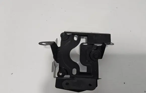 Toyota Sienna XL40 IV Blind spot radar bracket 8817108010