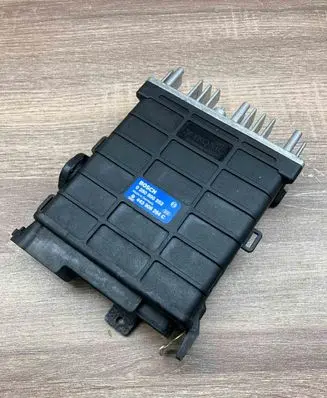 Audi A6 S6 C4 4A Engine control unit/module ECU 0280800252 443906264C