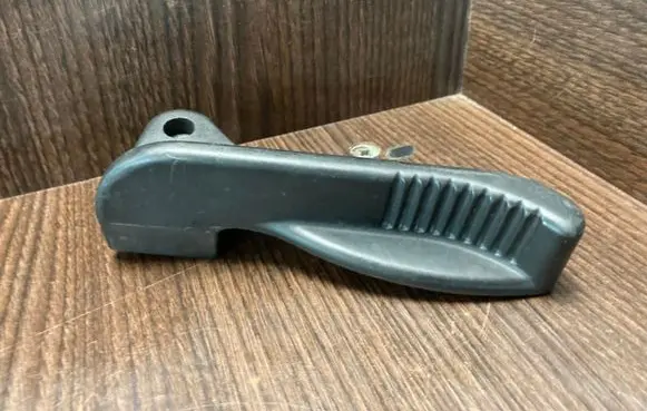 Iveco Daily 35 - 40.10 Loading door interior handle 500330144