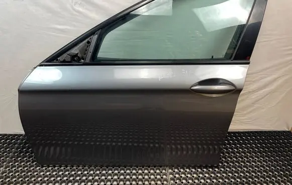 BMW 5 F10 F11 Front door