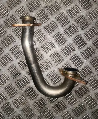 Toyota Land Cruiser (J150) Engine coolant pipe/hose