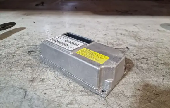 Volvo XC90 Airbag control unit/module 0285010210