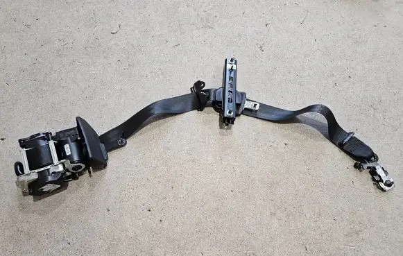 Volvo XC90 Front seatbelt 31322654